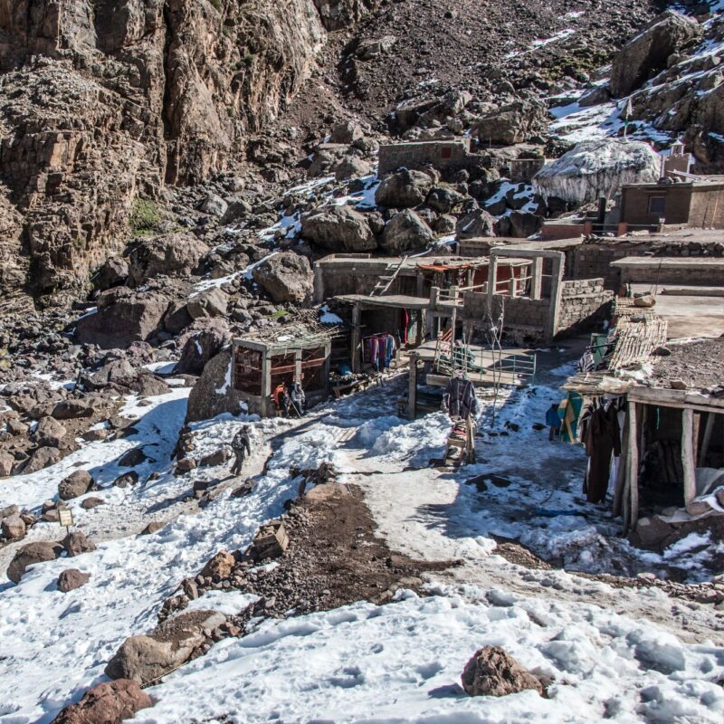 Sommet Toubkal et désert du Sahara en trekking
