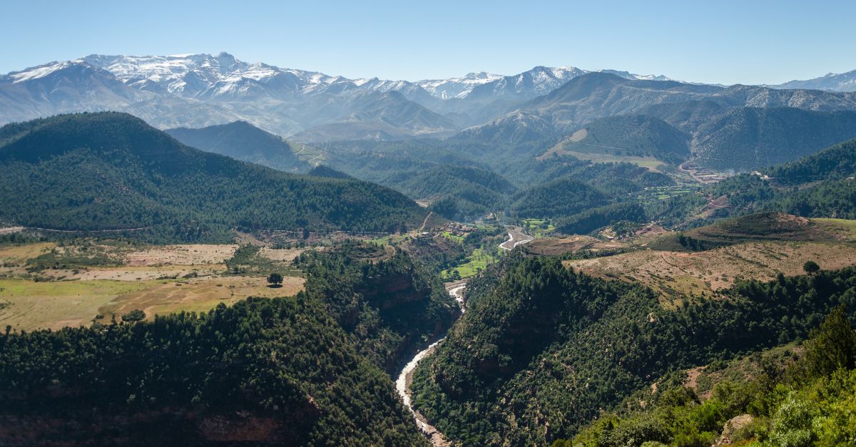Escapades sauvages au Maroc : Trekking, trail et découverte des hauts plateaux